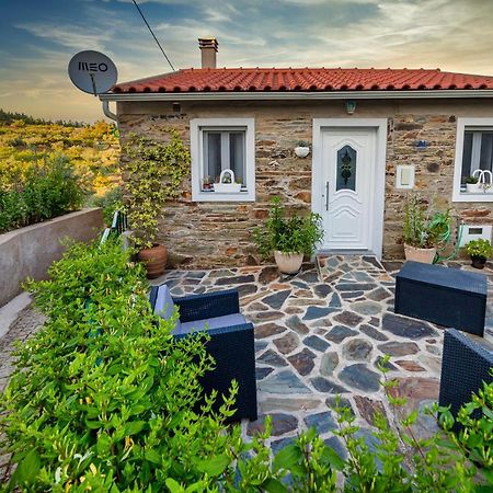 Вилла Casa Fundo Dos Palheiros Sobrainho dos Gaios Экстерьер фото